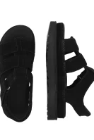Skórzane sandały W GOLDENSTAR STRAP UGG czarny