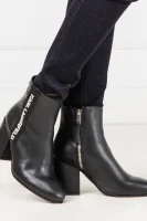 Leather ankle boots LAVINIA Karl Lagerfeld black