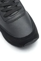 Skórzane sneakersy Tommy Hilfiger czarny