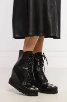 Leather ankle boots lovecalf Casadei black
