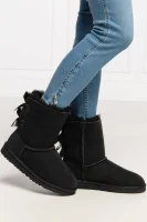 Leather snowboots Bailey Bow II | with addition of wool UGG black