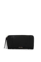 Chrissy wallet Calvin Klein black