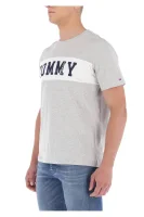 T-shirt TJM PANEL LOGO | Regular Fit Tommy Jeans popielaty