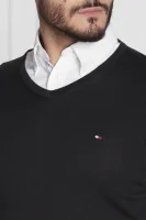Sweter core | Regular Fit | z dodatkiem jedwabiu Tommy Hilfiger czarny