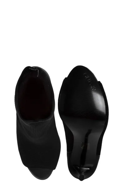 Abri high heels Guess black