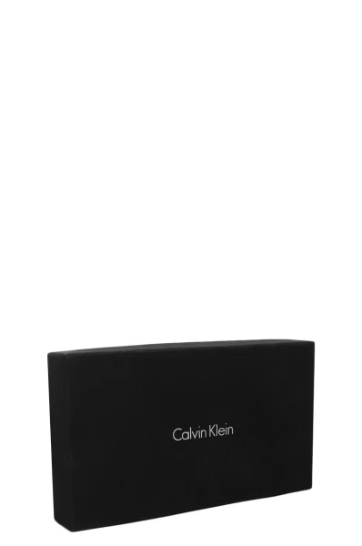 Skórzany wizytownik /etui na karty Calvin Klein czarny