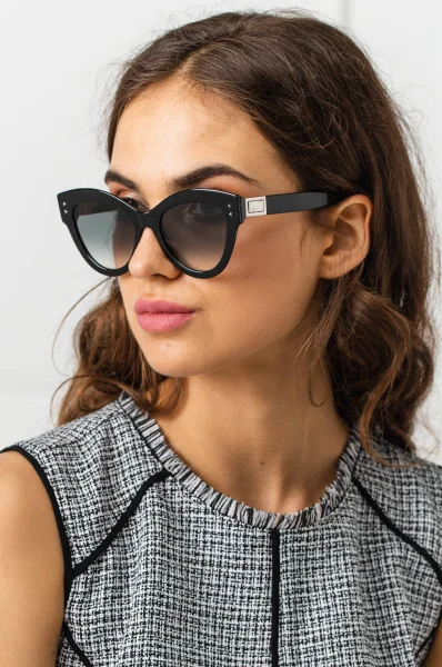 Okulary przeciwsłoneczne Fendi czarny
