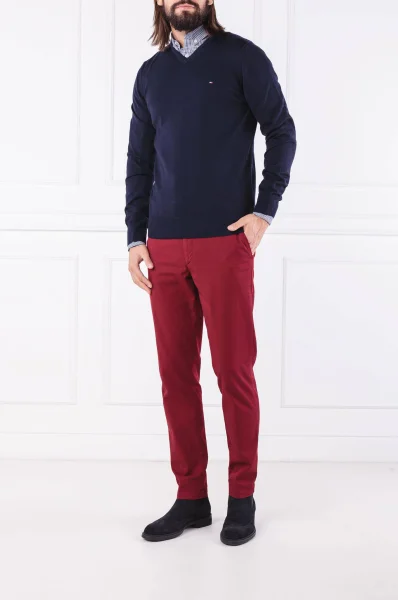 Wełniany sweter LUXURY WOOL VNECK FO | Regular Fit Tommy Tailored granatowy