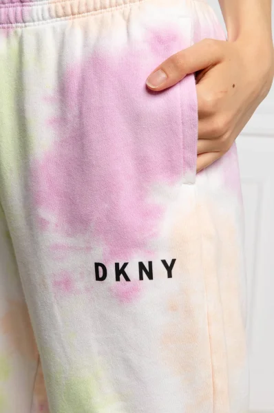 Spodnie dresowe MULTI TIE | Regular Fit DKNY Sport pudrowy róż