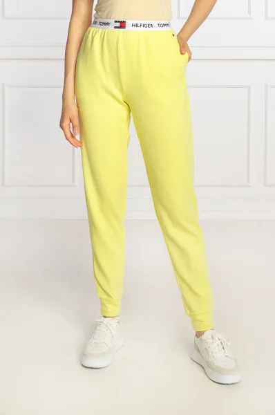 Spodnie dresowe | Regular Fit Tommy Hilfiger żółty
