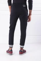 Spodnie dresowe | Regular Fit Armani Exchange czarny
