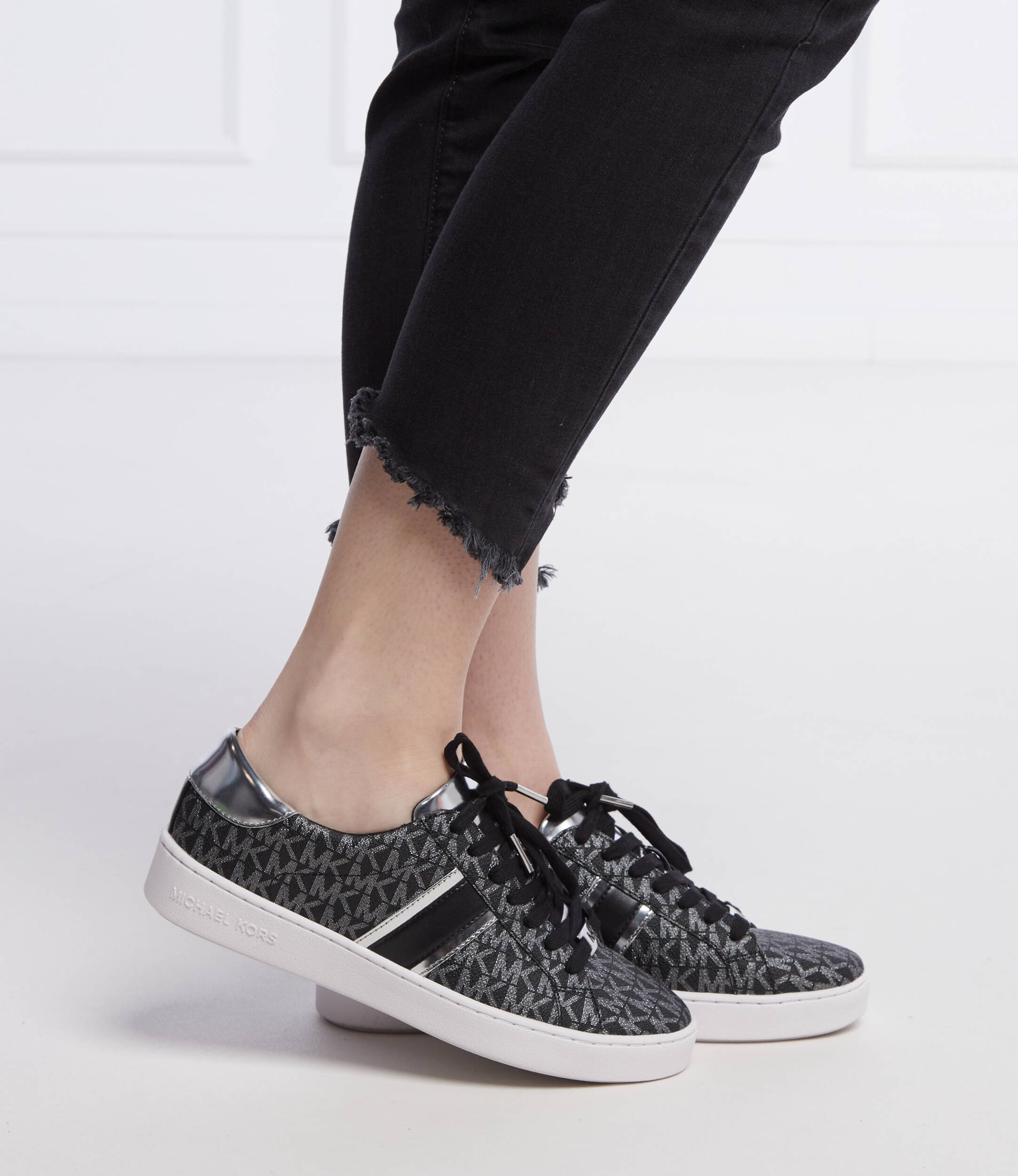michael kors trainers irving