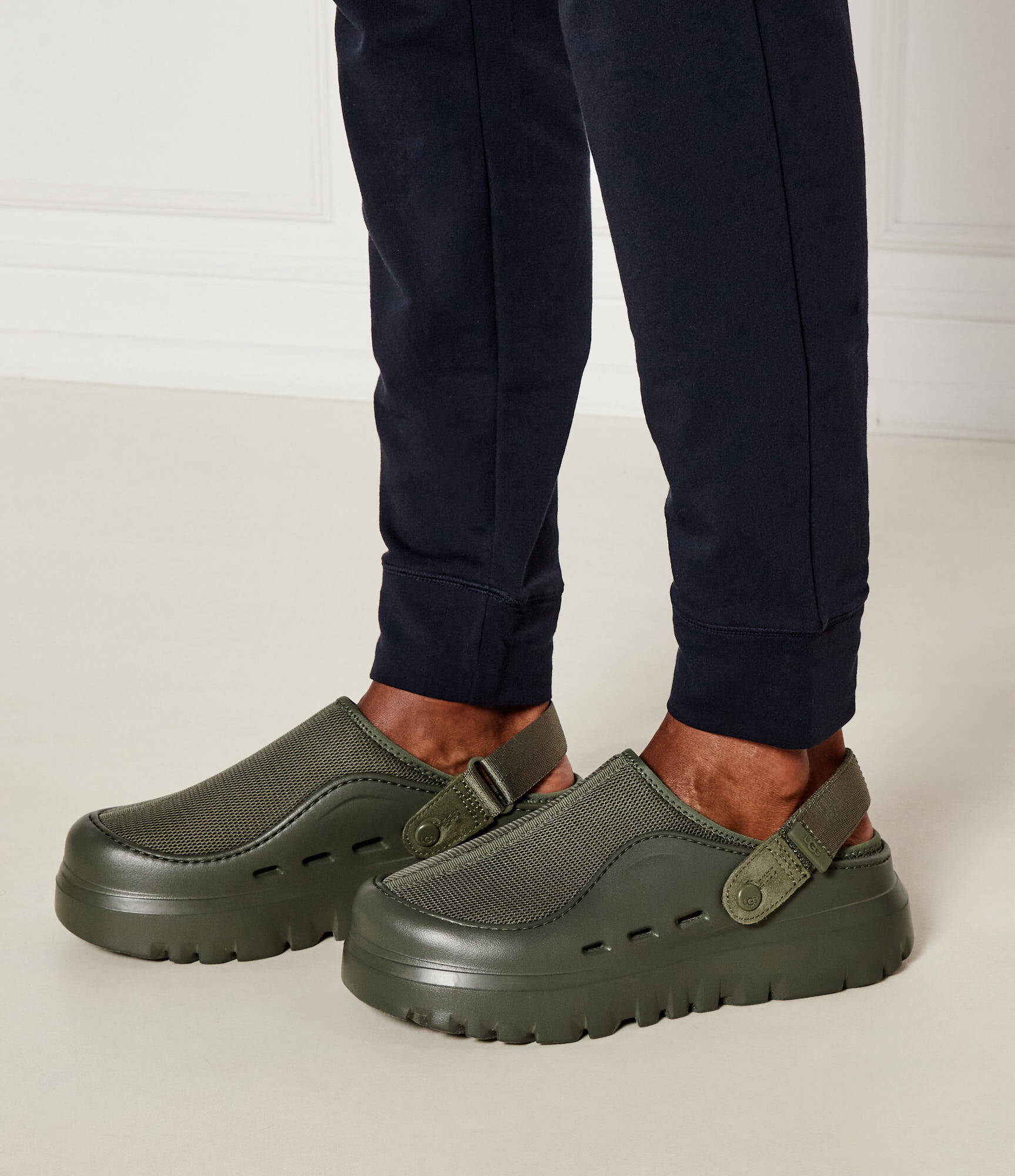 [UGG] M PEAKMOD (1166912-DCT) ☆送料込☆ ugg-m-peakmod-1166912-wln.jpg